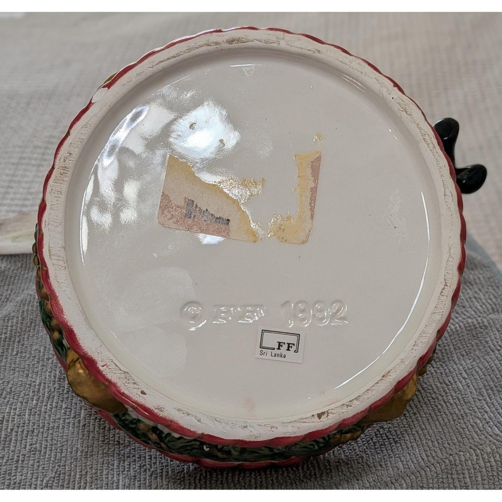 Ceramic Nutcracker Christmas Basket Candy Dish Holiday Decor 1992
