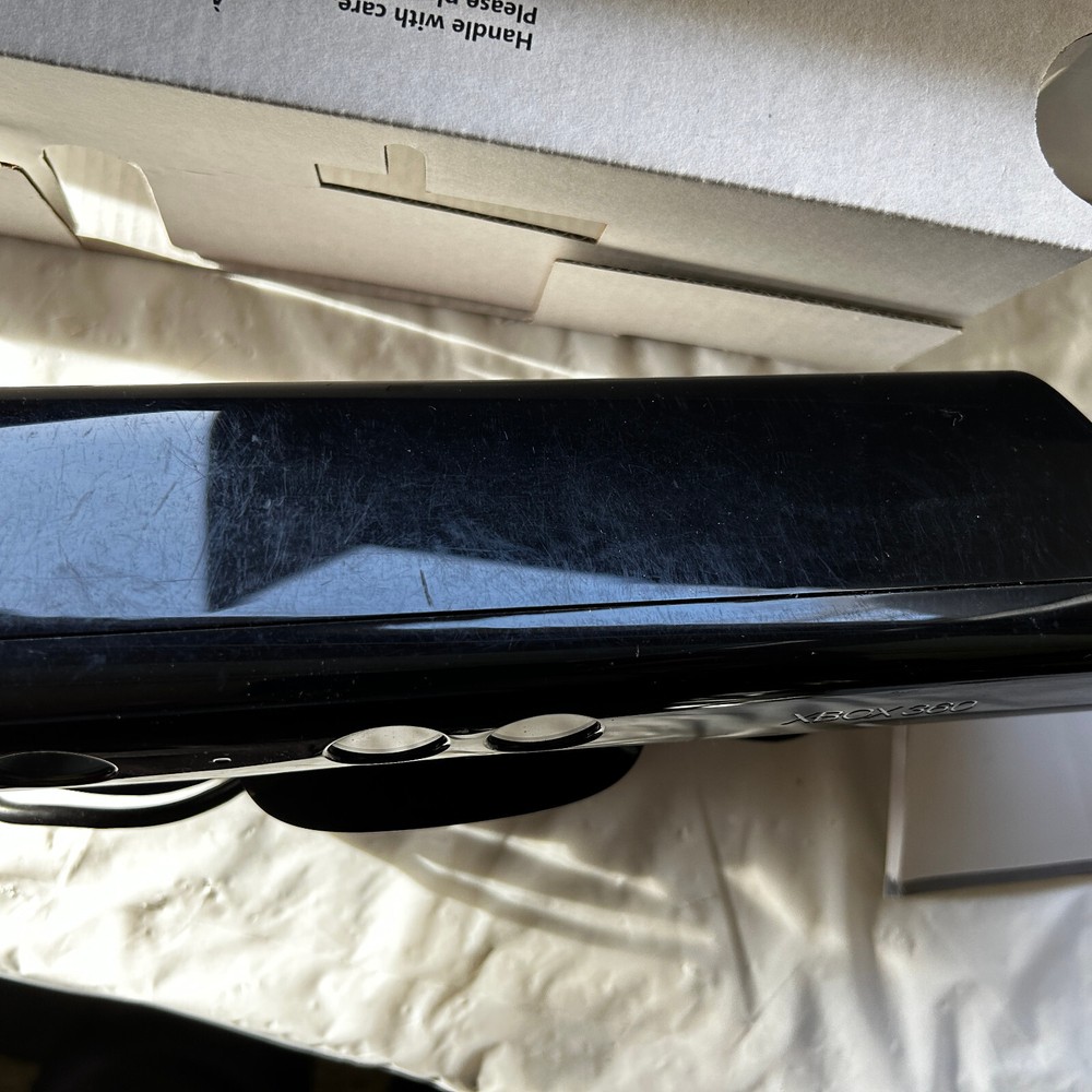 Microsoft Xbox 360 Kinect Sensor Bar Model 1414 Black for parts please read!
