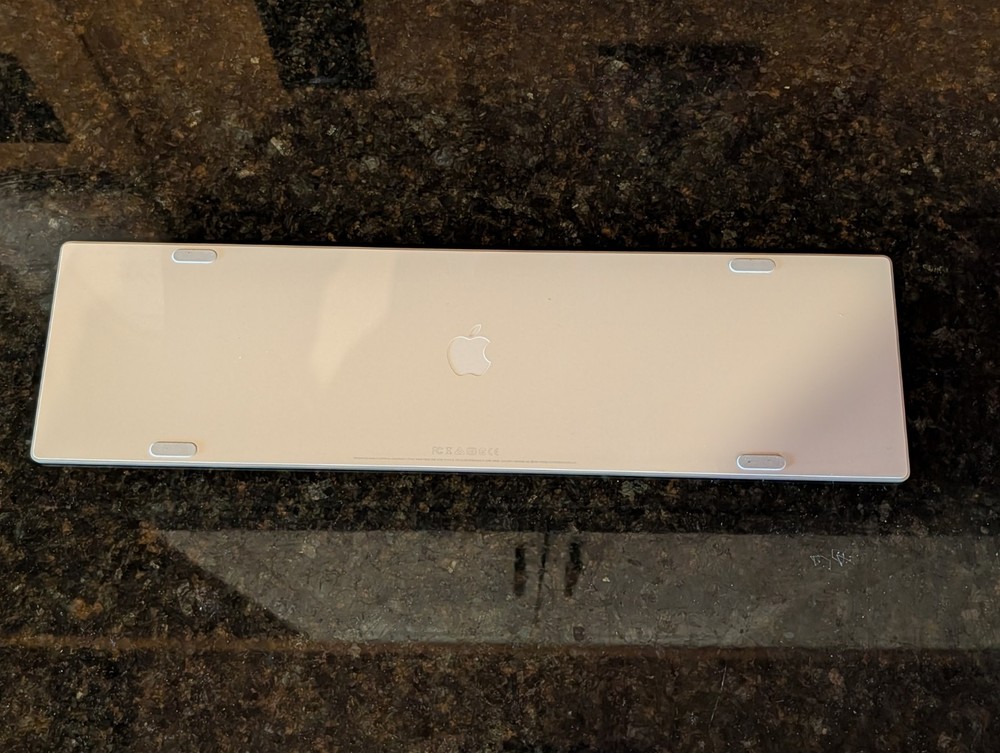 Apple Magic Keyboard with Numeric Pad and Apple Magic Mouse 2 Set Wireless