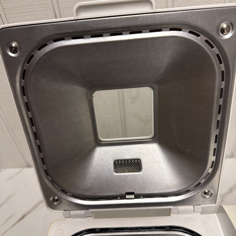 Oster Automatic Bread Maker Model 5812