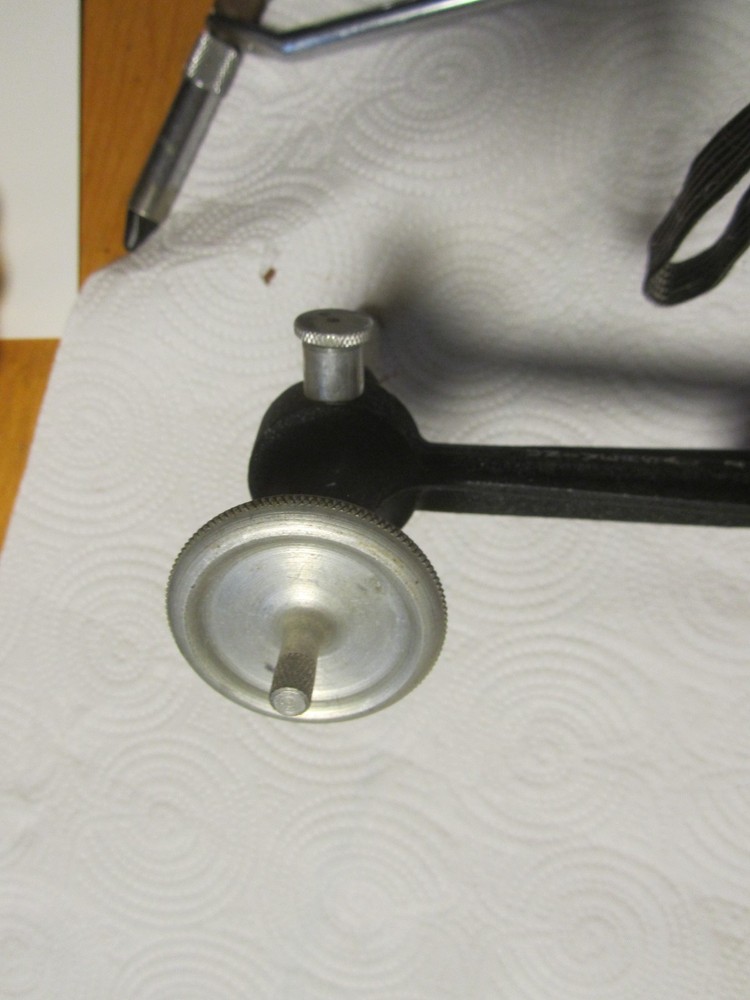 Universal 2 Fly Tying Vise