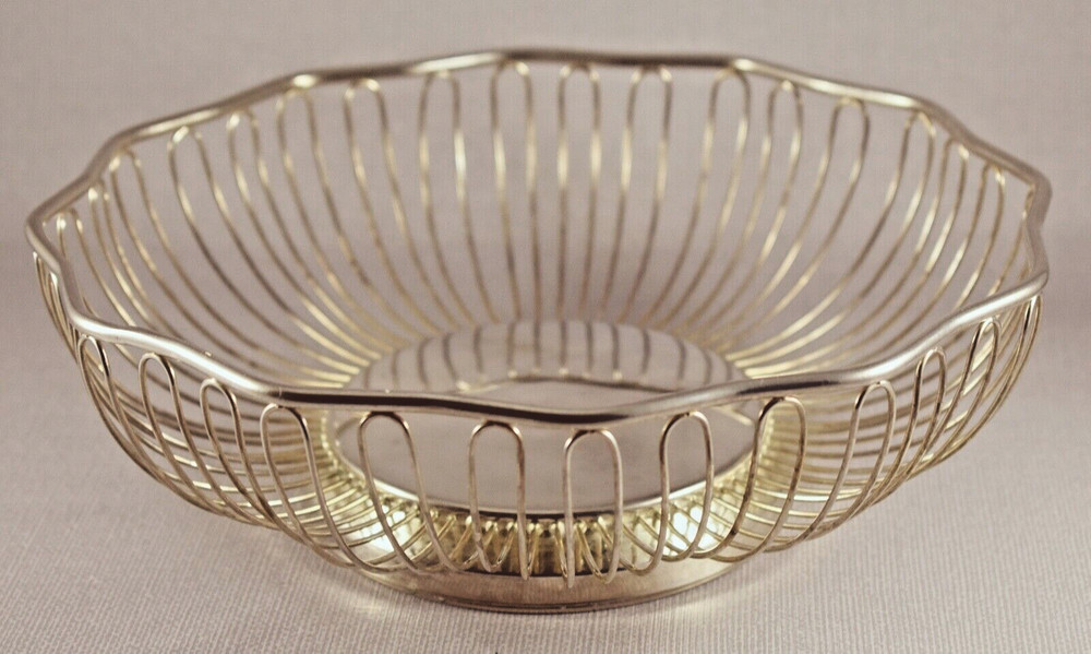 VINTAGE SILVER PLATE FRUIT BASKET BOWL 24cm Diameter