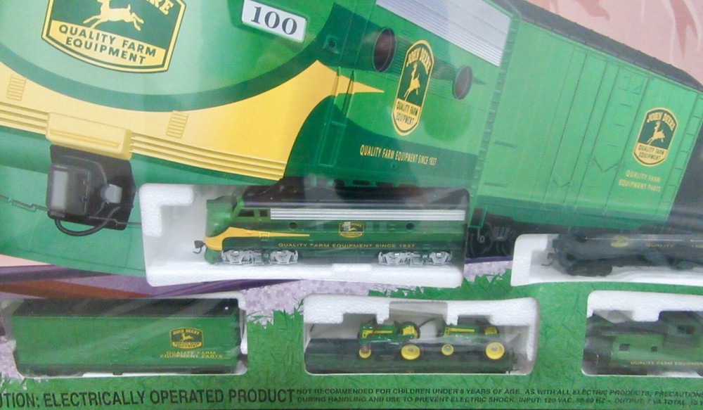 John Deere ( Athearn ) HO Scale Train Set 1st Edition NIB 1997