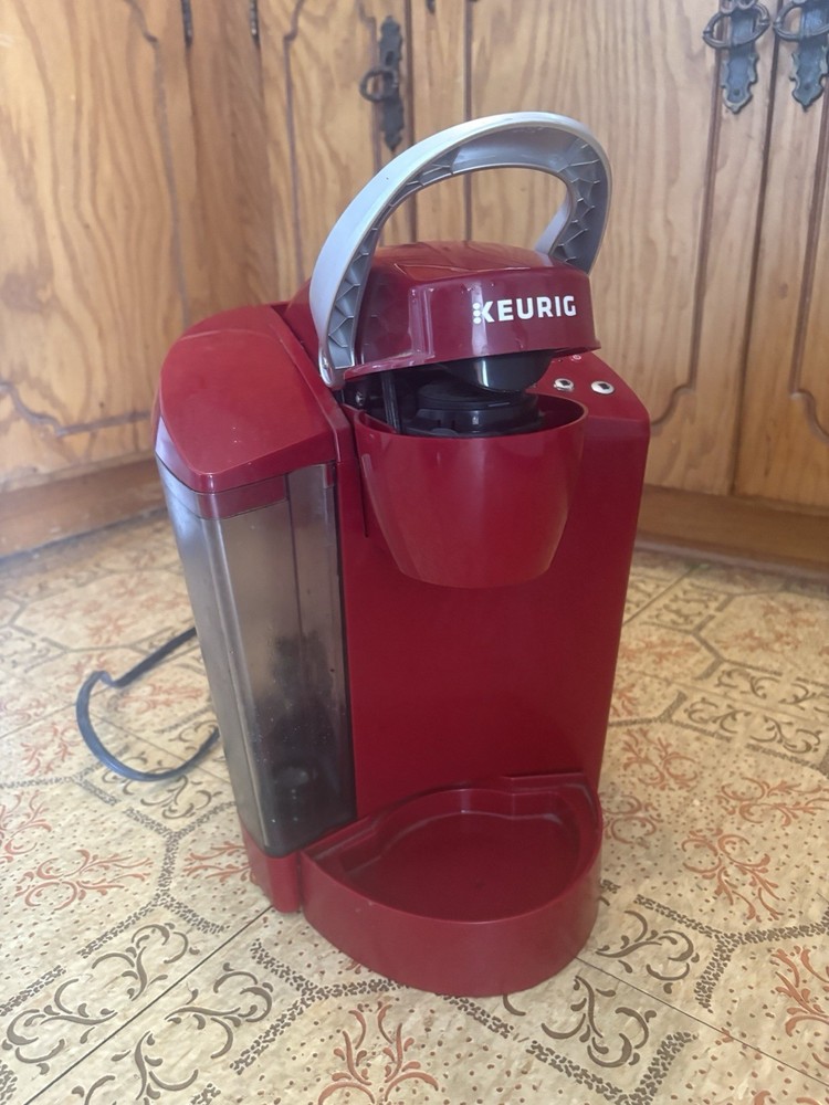 Keurig K-Classic Single Serve POD Coffee Maker RED -Tested And Working-