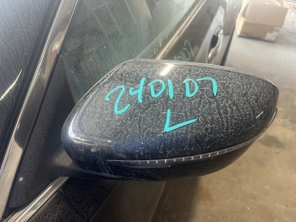 ROGUE 2019 Glove Box 64560