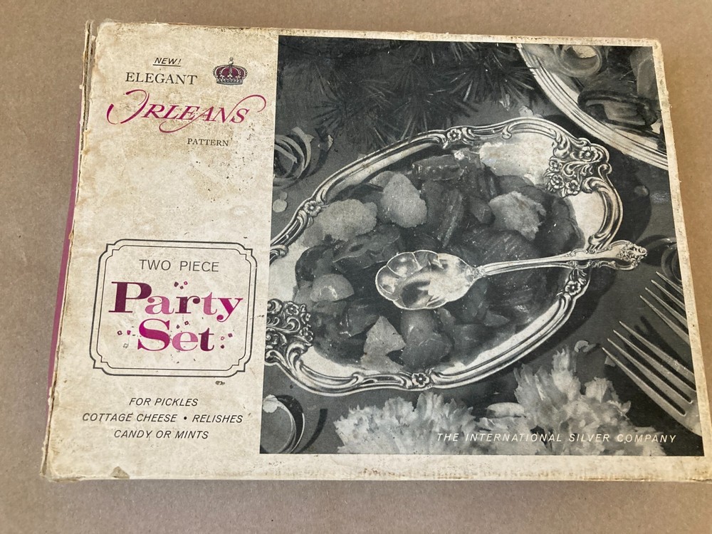 International Deep Silver Two Party Set Tray & Spoon Elegant Orleans Pattern