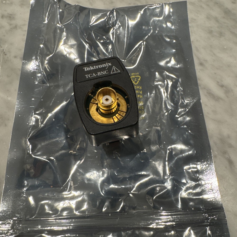 Tektronix TCA-BNC TekConnect Adapter, 50 ohm