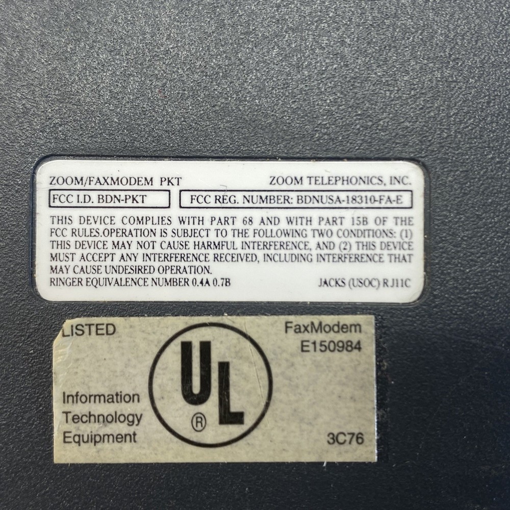 Macintosh PowerBook 180c Bundle- Zoom Modem, Video Cable, Case, Manuals - AS IS