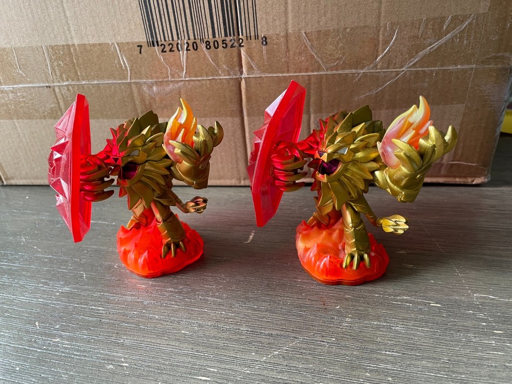 SKYLANDERS Trap Team Wildfire Trap Master Fire Element Figure