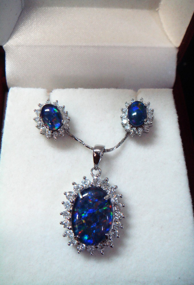 Birth Stone Fire Opal Pendant & Earring Set 925 Solid Sterling Silver