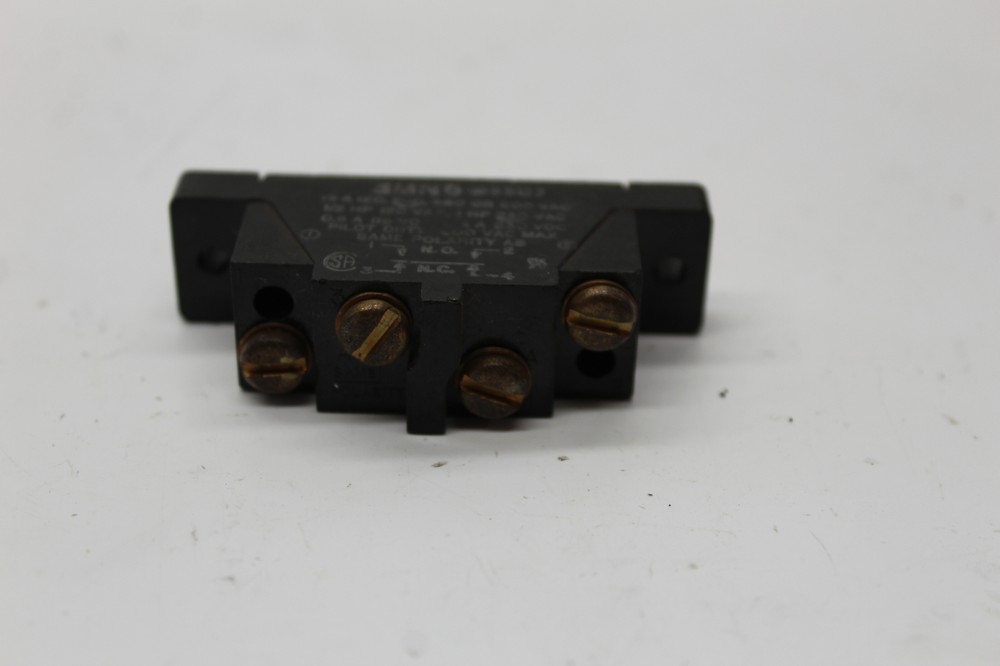 MICROSWITCH 3MN5 LIMIT SWITCH NSNP