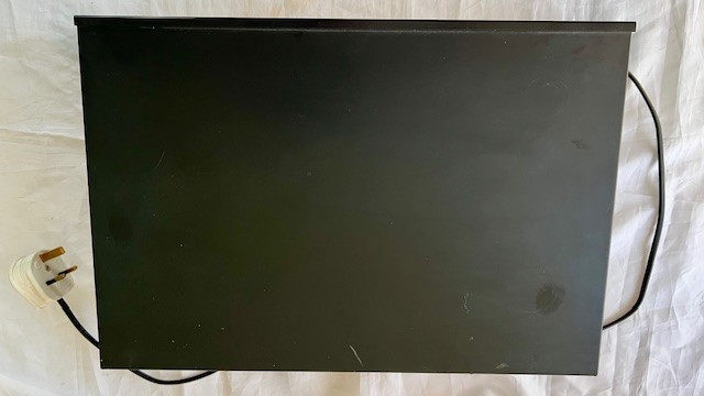 NAD 910 AV Surround Sound Processor INCLUDING REMOTE CONTROL and Manual