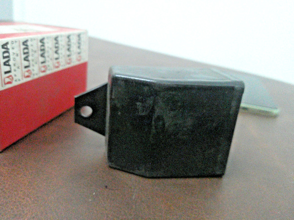 GENUINE LADA NIVA FLASHER UNIT NEW