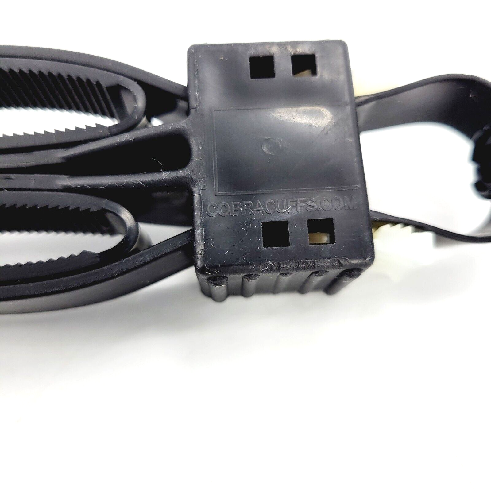 2 x Mil-Spec Cobra Cuffs Prisoner Restraints & Manodnock Safety Cutter Black