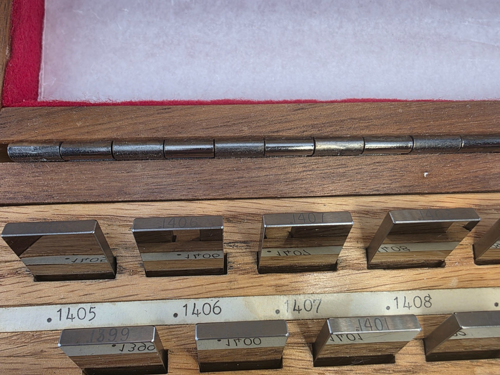 THIRTEEN PIECE SET, Rectangular CARBIDE Gage Block Set . 1411 TO .1399