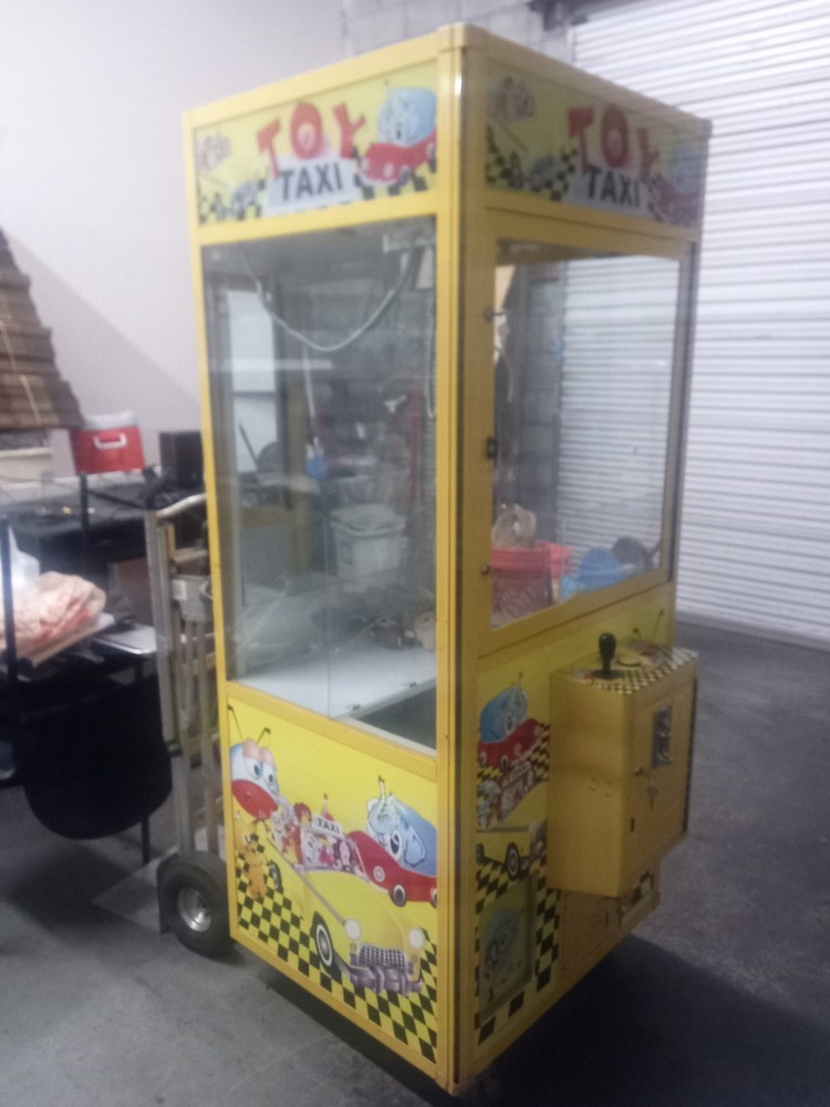 Toy Taxi Claw Machine