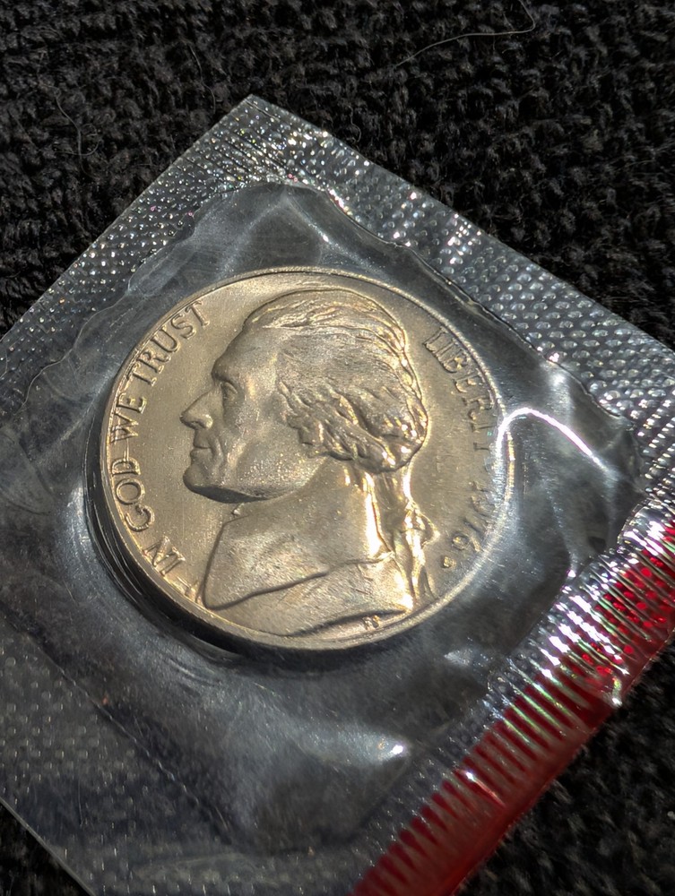 1976-D  BU Jefferson Nickle from Mint set
