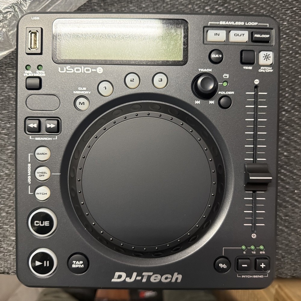 DJ-Tech USolo-e USB DJ Player + RCA Cable Plug & Play Bundle