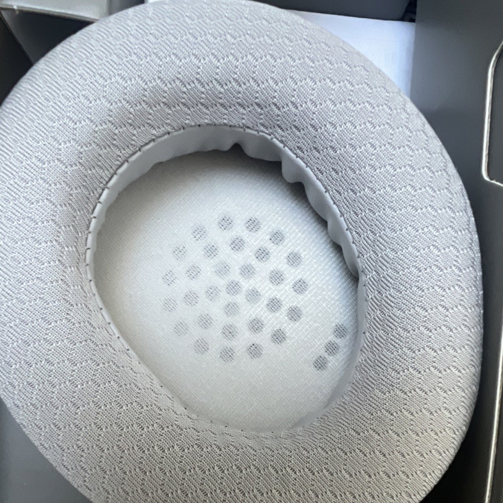 SteelSeries Arctis Nova 3X Wireless Gaming Headset Xbox Multi-Platform White