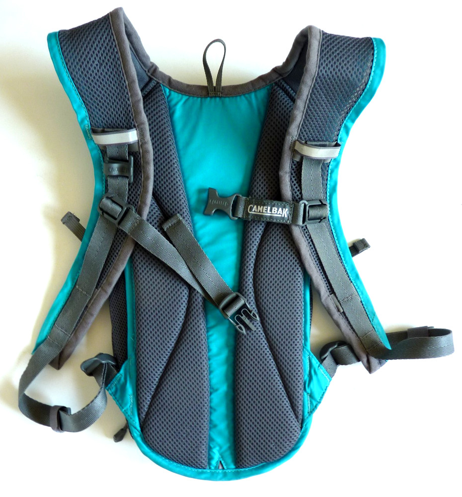 Camelbak Aurora Teal 2L Hydration Backpack No Bladder Great Condition