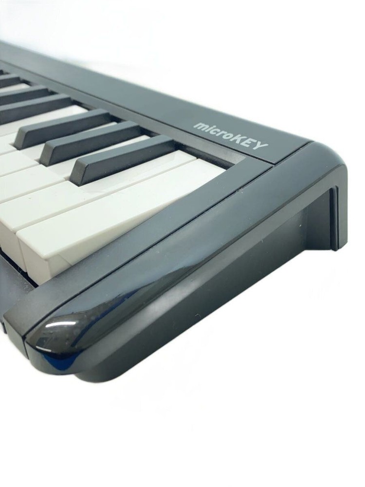 KORG Synthesizer microKEY2-37 Used