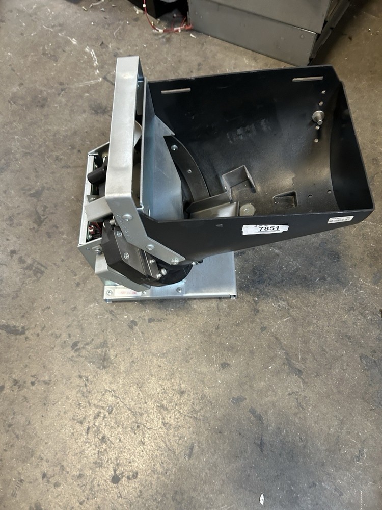 BALLY S 6000 HOPPER 5 CENT OR 25 CENT