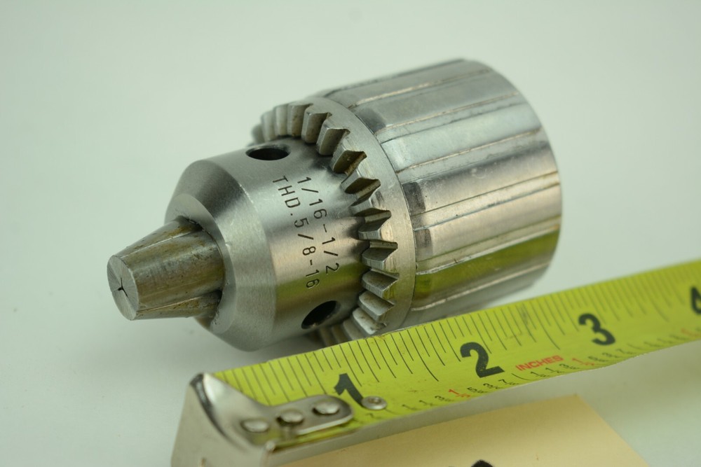 Rohm Key Type Drill Chuck 5/8"-16 NC Thread, 1/16" - 1/2" Clamping range THD