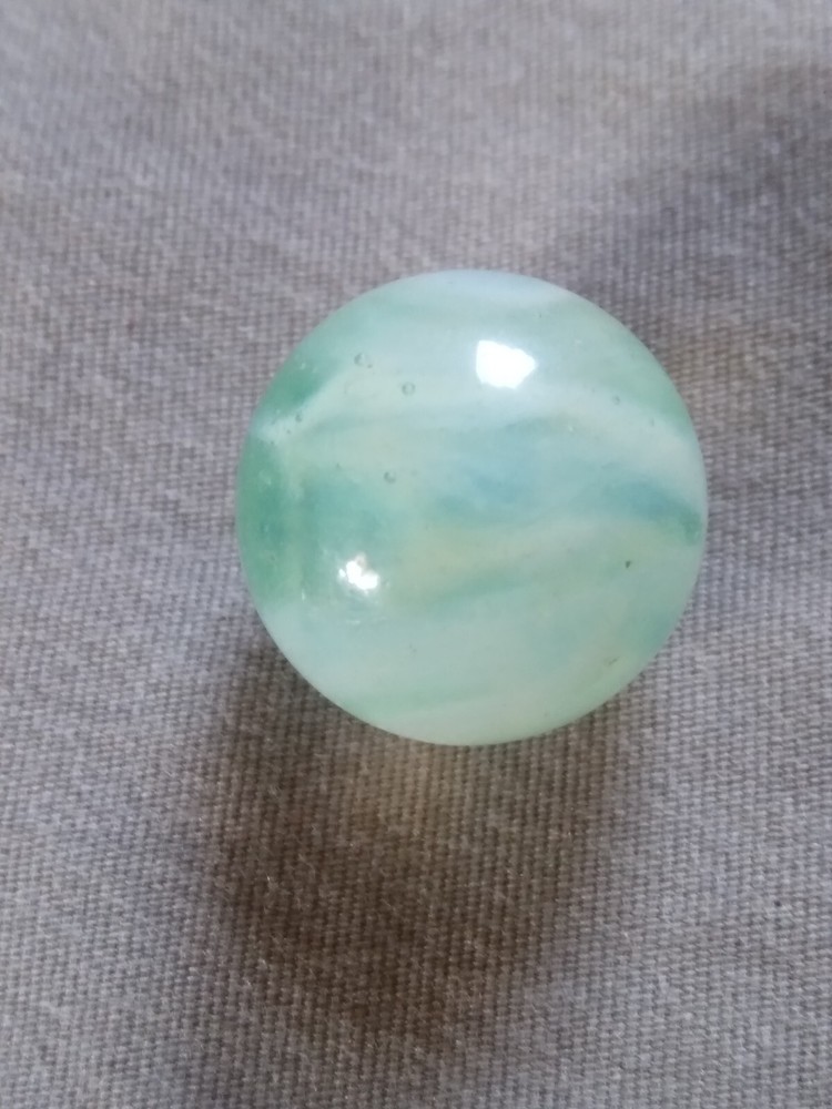 Vintage 9/16" Glass Playing Marble.