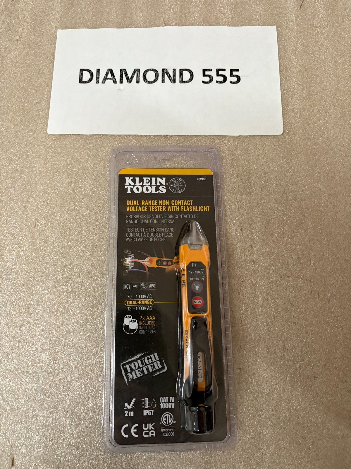 Klein Tools NCVT3P Dual Range Voltage Tester With Flashlight | 3236