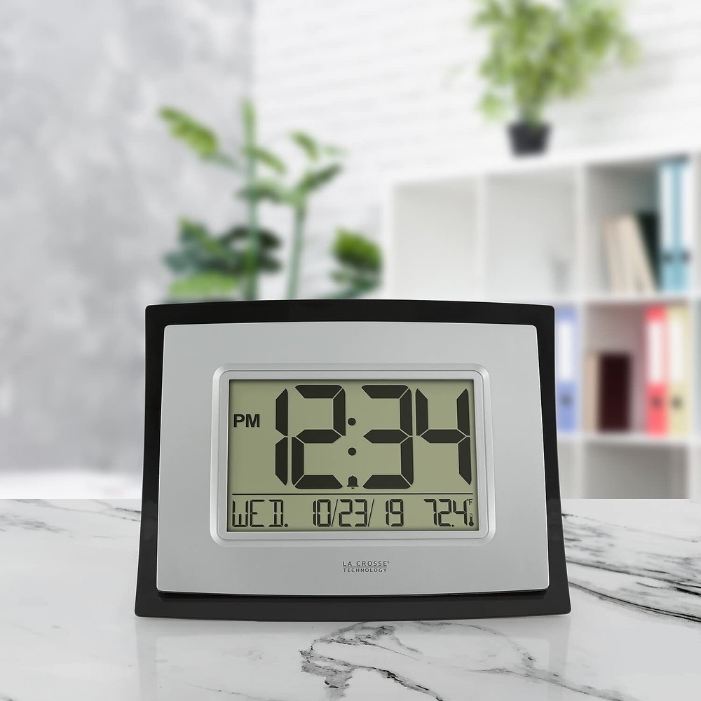 Wt8002u Digital Wall Clock Silver Black