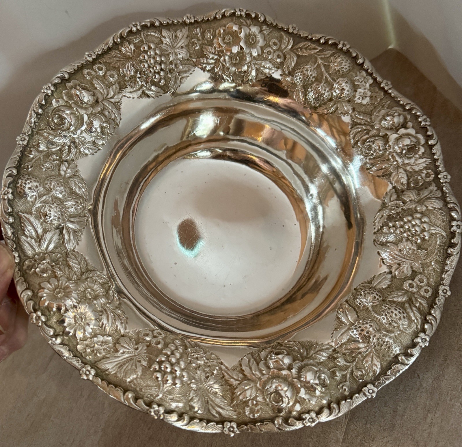 REPOUSSE LORING ANDREWS CO HAND CHASED STERLING 9 3/8" STRAWBERRY BOWL  11.1 OZT