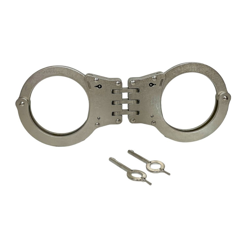 TCH 830 Superior Hinge Handcuffs