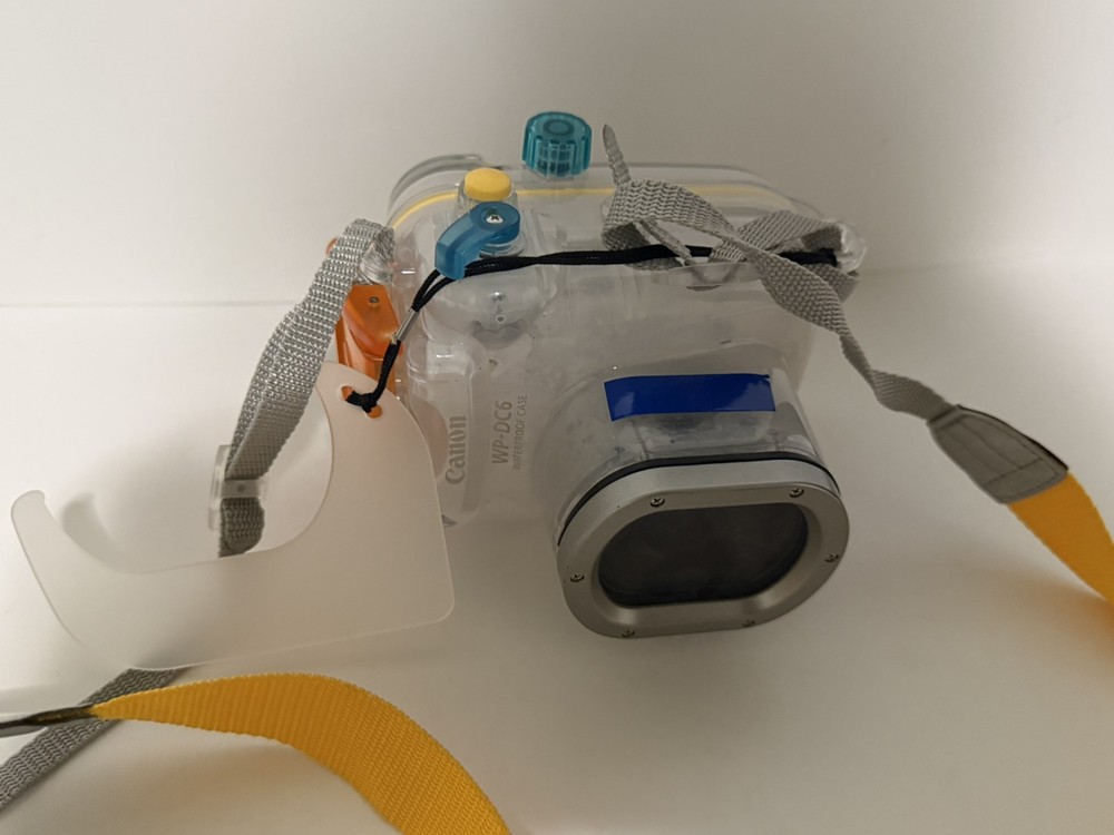 Canon WP-DC8 Waterproof Case 40M-130ft