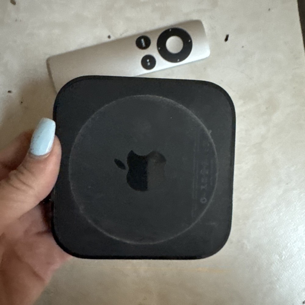 Apple TV Smart Media Streaming Player Model A1378