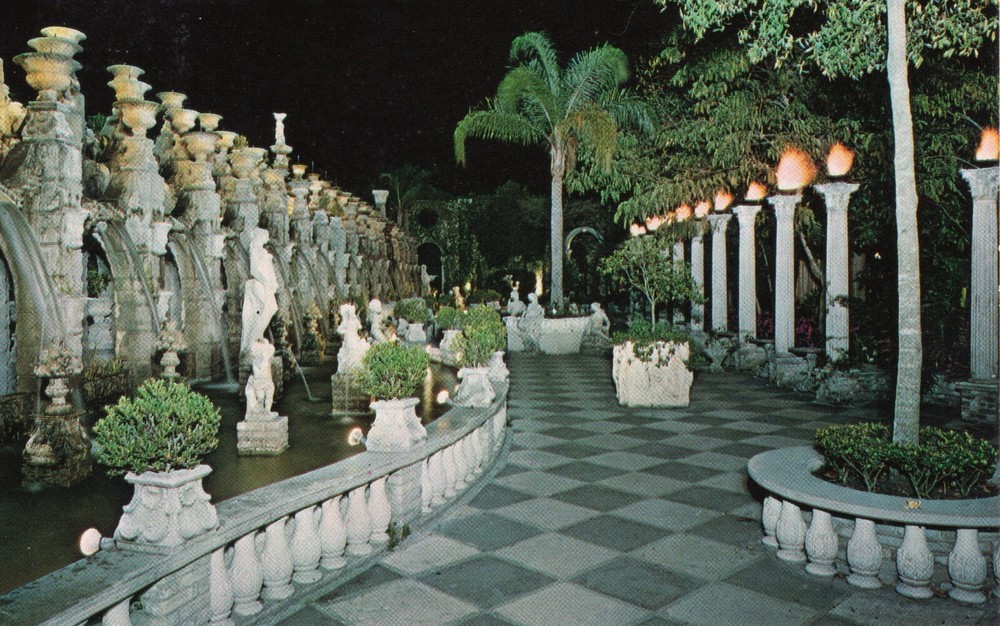 KAPOK TREE INN, CLEARWATER, FL - PC6291