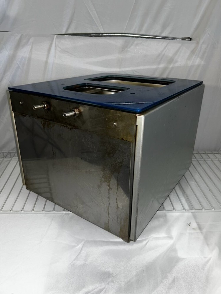 Thermo Haake B12 Water Bath - (No Controller) - Used