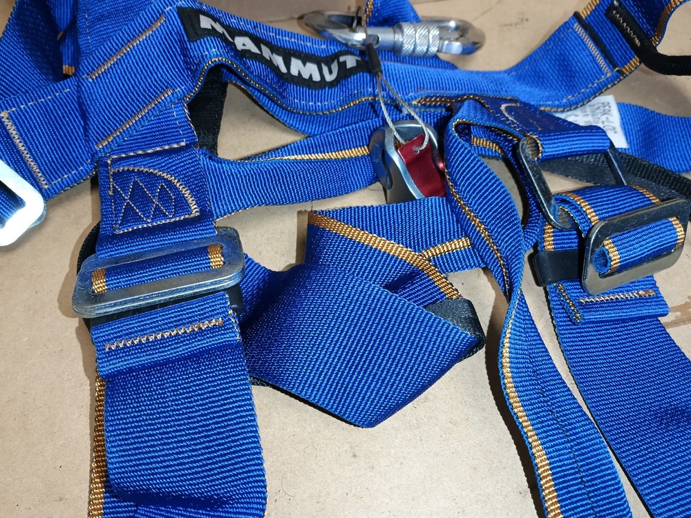 Mammut Rock Climbing Sit Harness excellent Condition