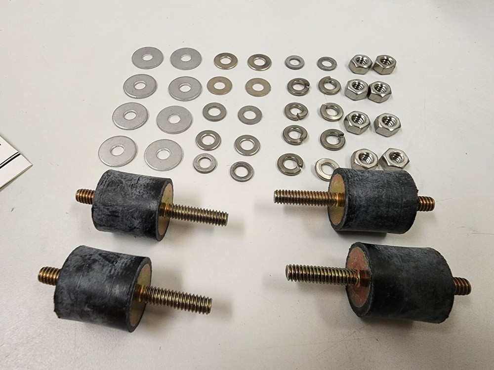 Newmar #400-1035-0 High Vibration Mounting Kit