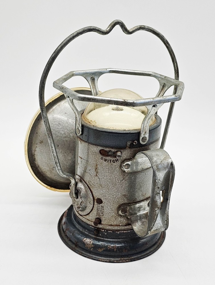 Delta Powerlite Lantern - Delta Electric Co RR Mining Double Globe Walking Light