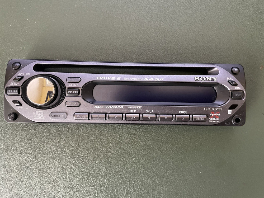 Sony CDX-GT200 Detachable Face Only Untested