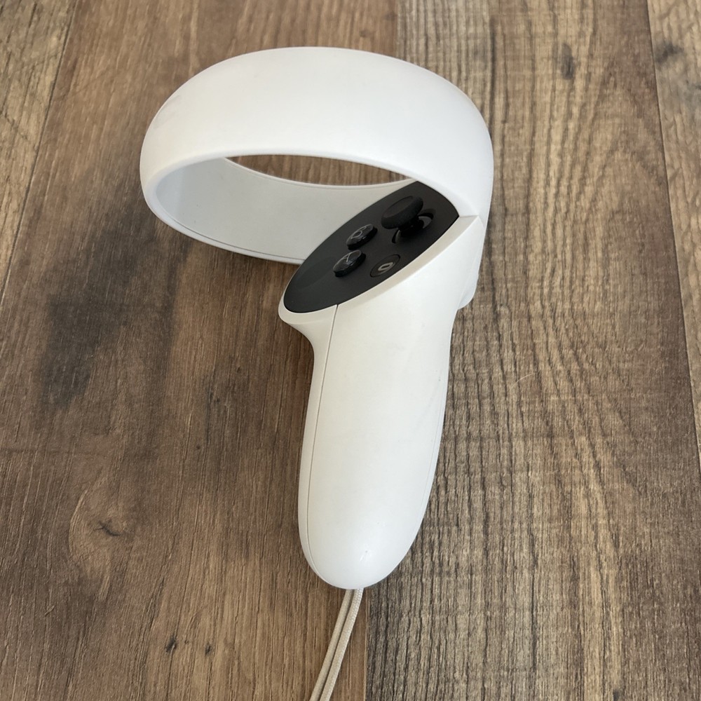 Meta Oculus Quest 2 RIGHT Controller - Great Condition -