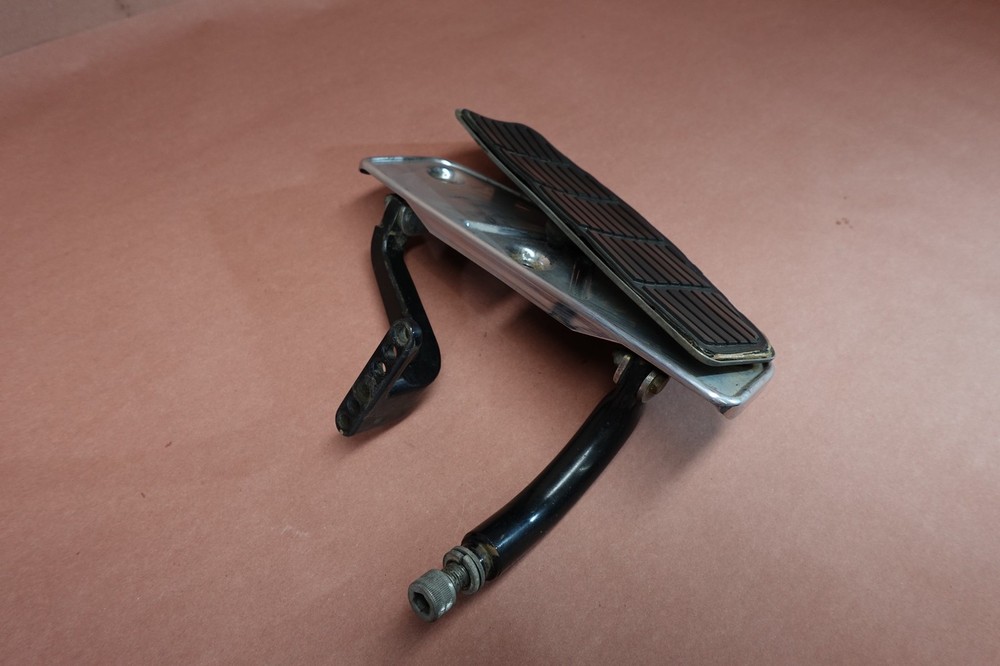 1987-1995 Harley Davidson Electra Glide FLHTC FRONT RIGHT FOOT BOARD
