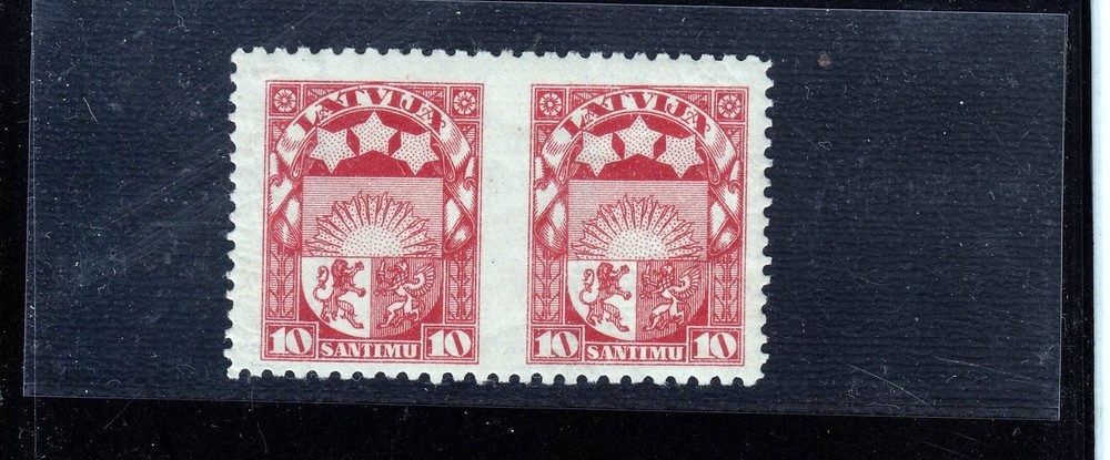 LATVIA  1923   Mi 93   ERROR:  PERFORATION  MISSING  BETWEEN  STAMPS   MNH**