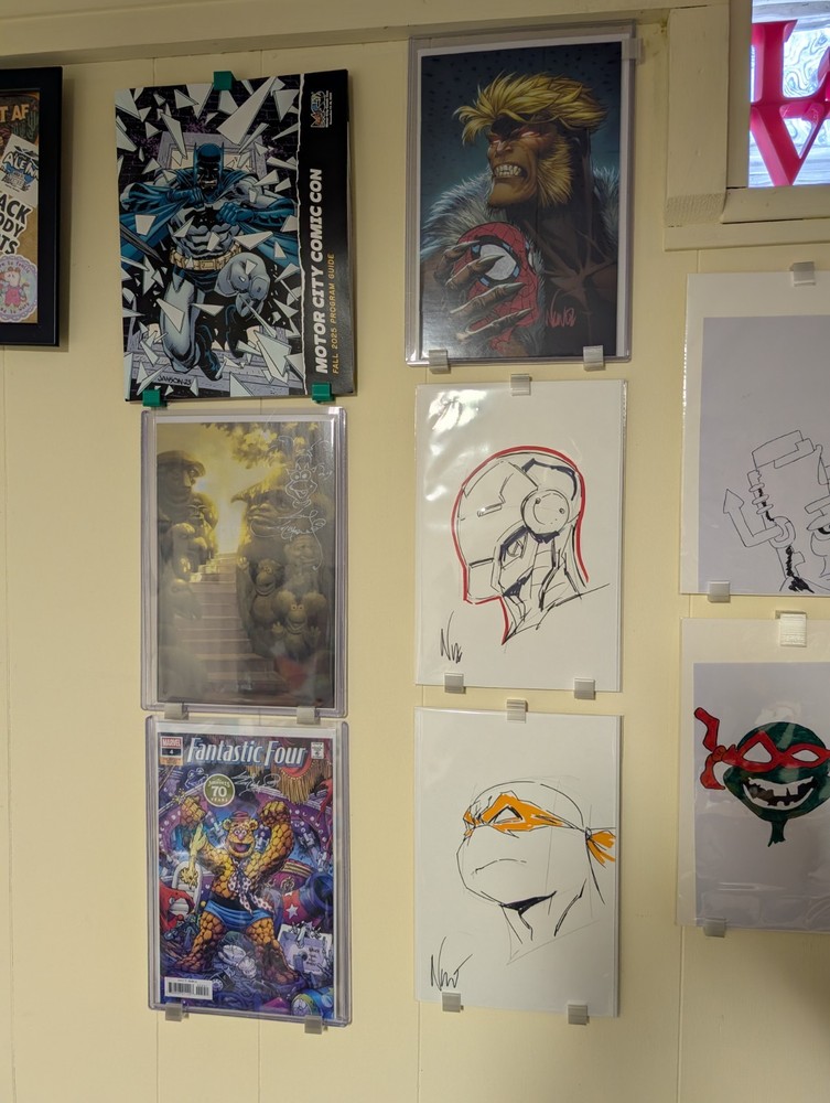 Comic Top Loader Wall Hangers