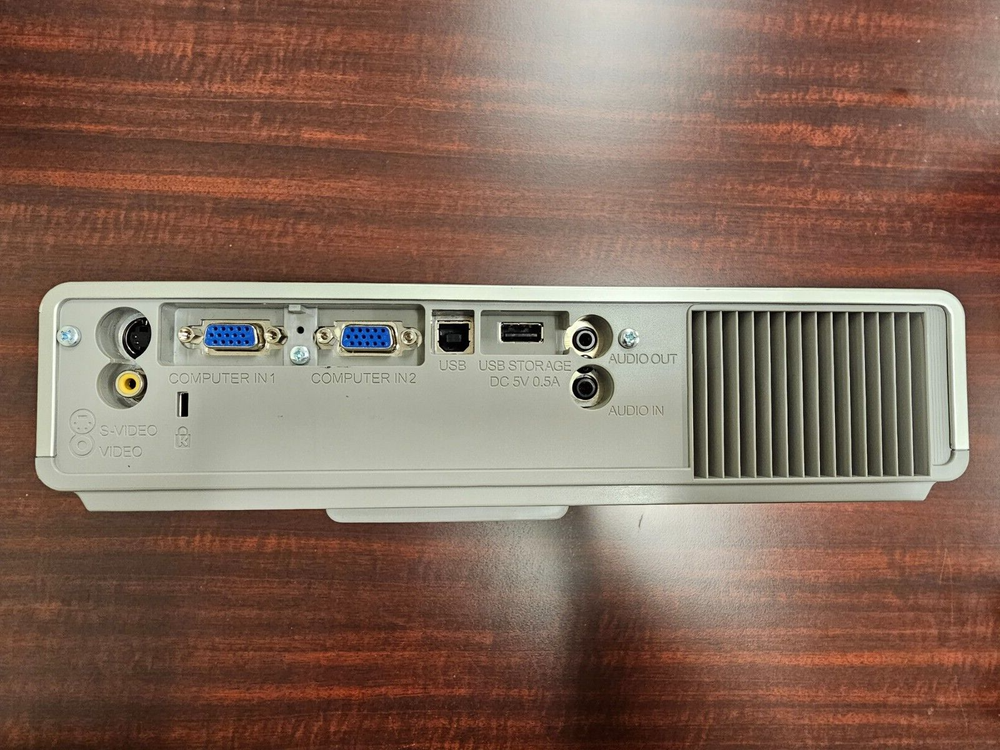 Hitachi CPX1 Projector XGA Portable Projector
