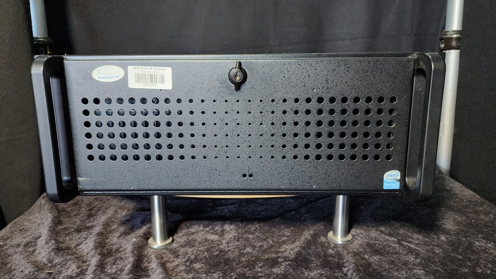 Broadcast Pix Slate G Video Switcher