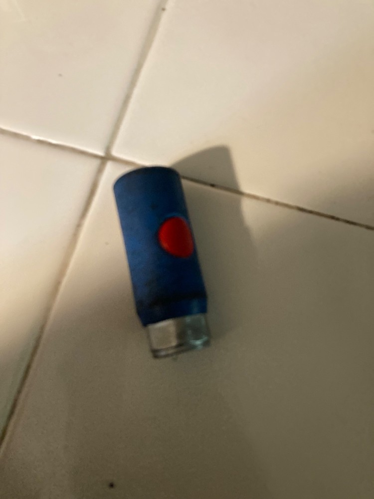 Prevost 1/4" NPT Quick-Connect Air Coupler