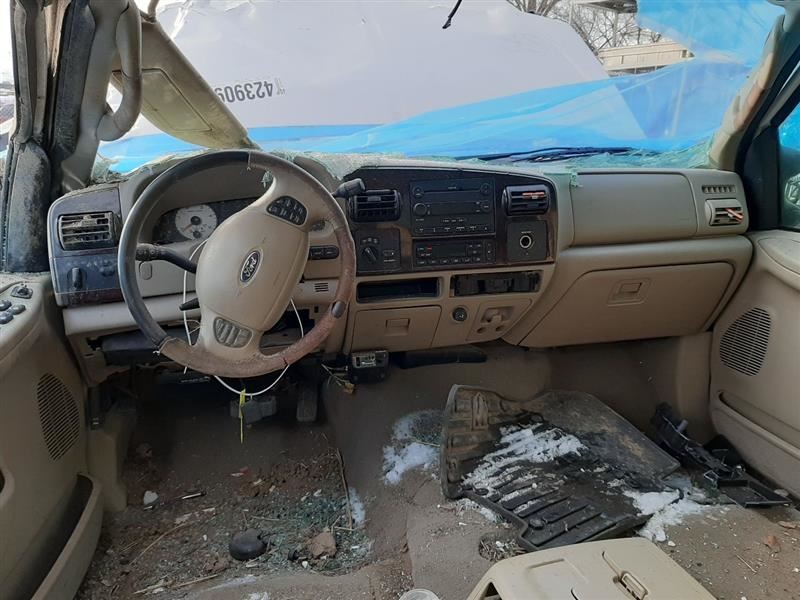 F350SD 2005 High Mounted Stop Light 351551