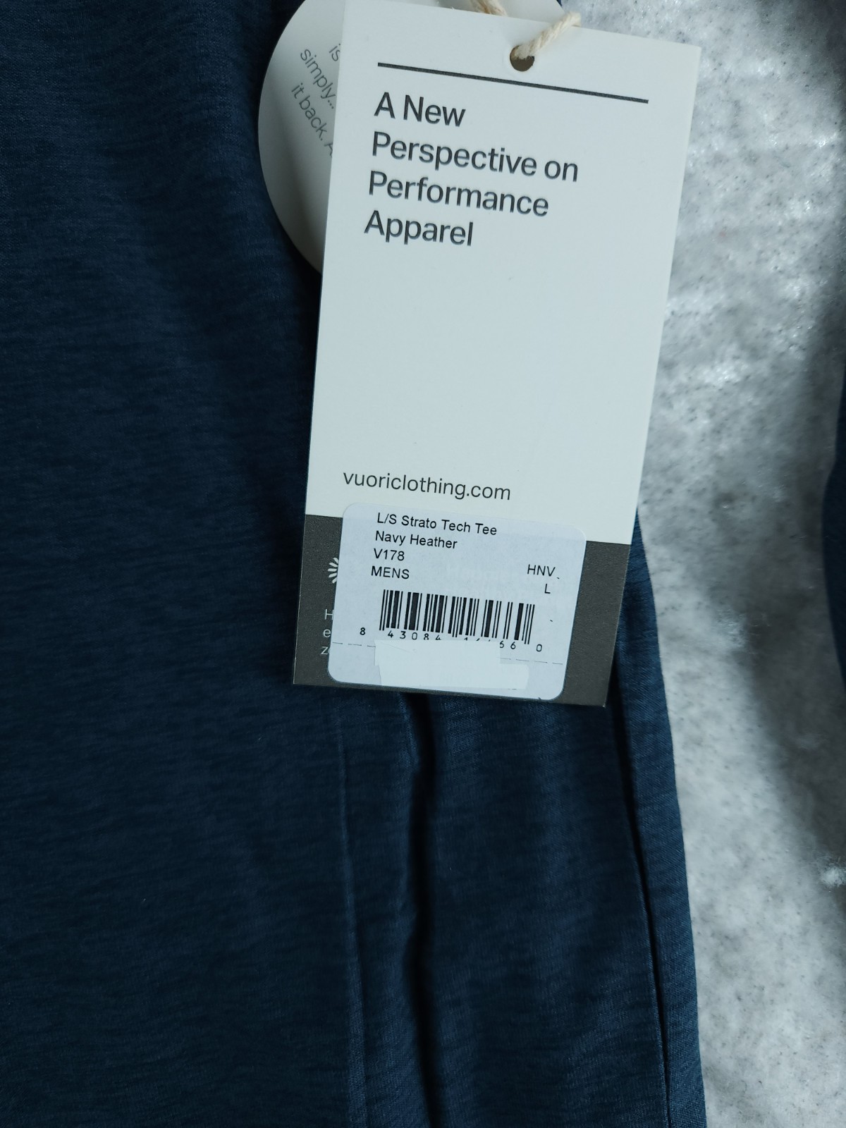 Vuori Long Sleeve Strato Tech Tee - Navy Heather New Size Large