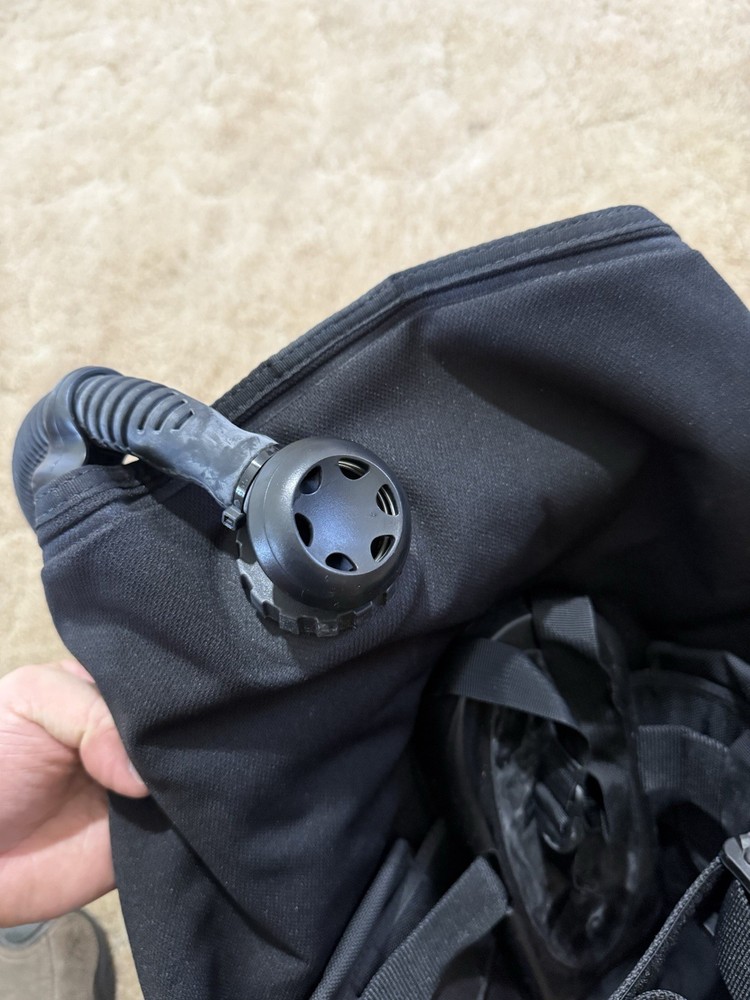 Oceanic Excursion QLR-3 Scuba Dive Pack. BIOFLEX Black, Size Large.